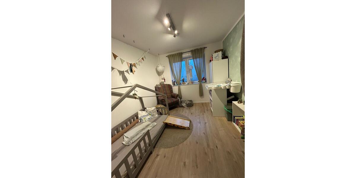Etagenwohnung Geilenkirchen - 3 Zimmer, 94 m&sup2;, 1.050&euro; | Angebot:26393518