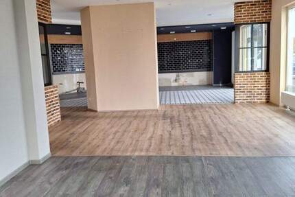 35440 Linden - Gewerbefläche rd. 300 m² in frequentierter Lage - Umfeld Handel + Gewerbe zimmer