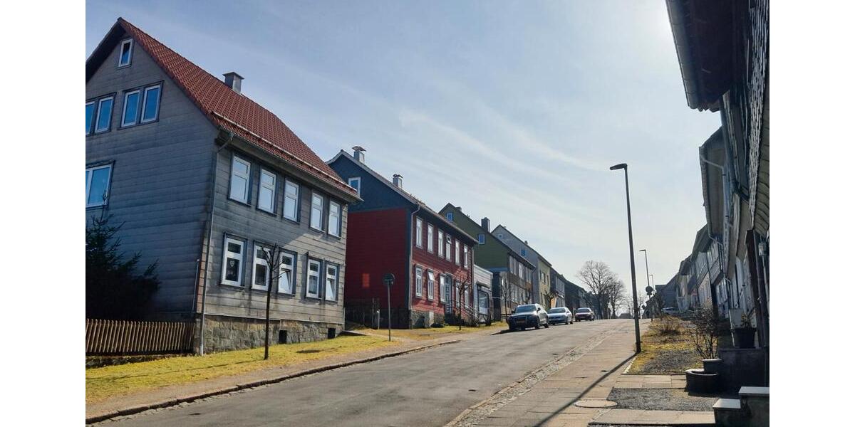 Einfamilienhaus Clausthal-Zellerfeld Zellerfeld - 13 Zimmer, 287 m&sup2;, 176.000&euro; | Angebot:26169534