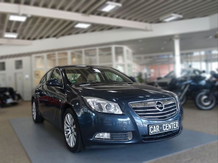 Opel Insignia 107.676 km 4.990 € Stralsund 18435