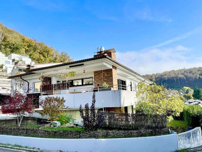 Wohnung zum Kaufen in Grenzach-Wyhlen 629.000 € 172 m²