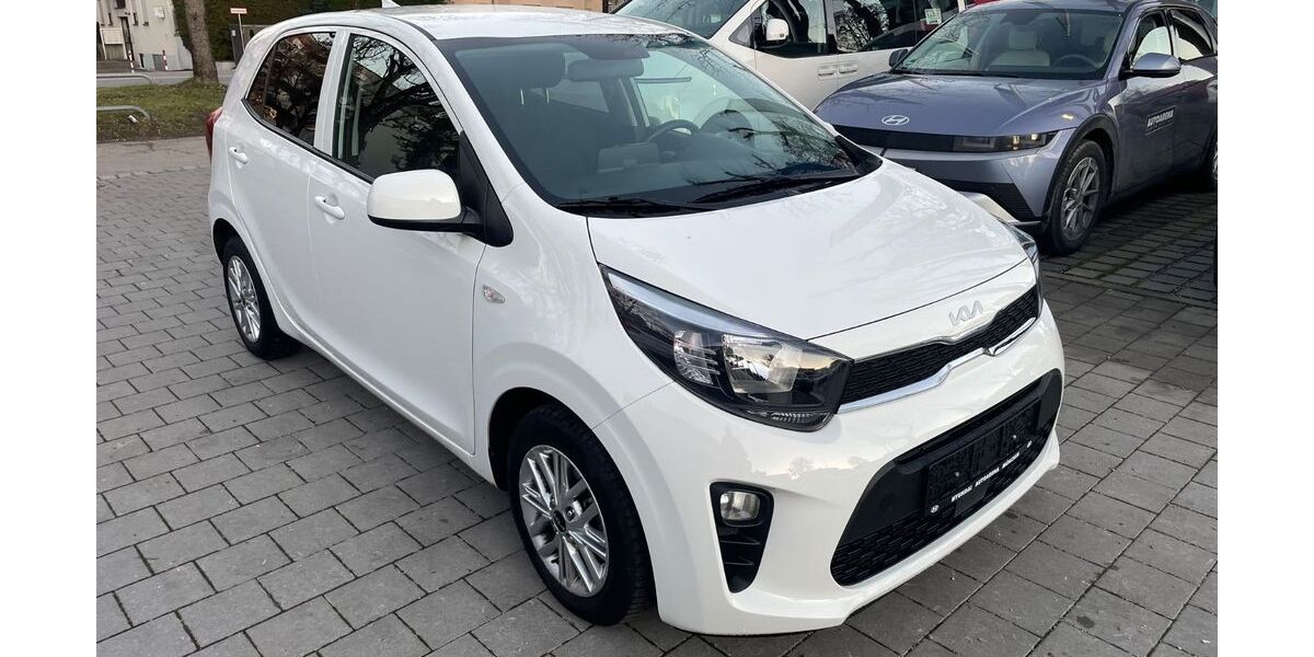 Kia Picanto 25.121 km 12.495 &euro; München 80993