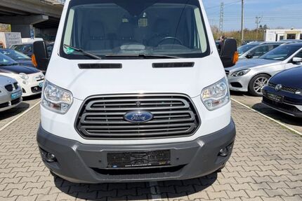 Ford Transit 122.260 km 13.600 &euro; München OT Trudering-Riem 81825