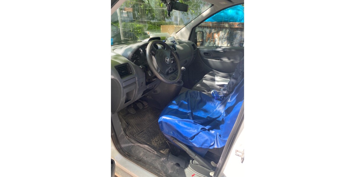 Toyota Proace 83.000 km 8.500 € Berlin 10178