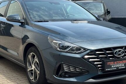 Hyundai i30 56.300 km 15.950 &euro; Mannheim 68199