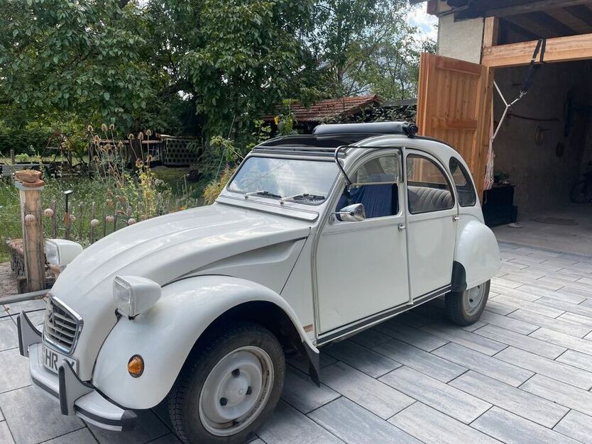 2 CV