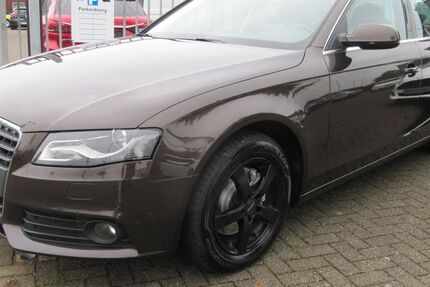 Audi A4 139.250 km 7.899 € Düren 52353
