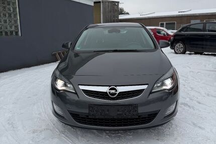 Opel Astra 237.000 km 3.990 &euro; Trappenkamp 24610
