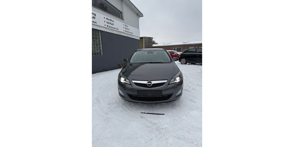 Opel Astra 237.000 km 3.990 &euro; Trappenkamp 24610