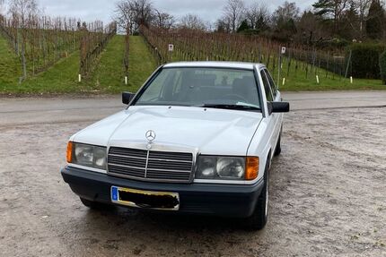Mercedes-Benz 190 302.000 km 4.199 &euro; Weinstadt 71384