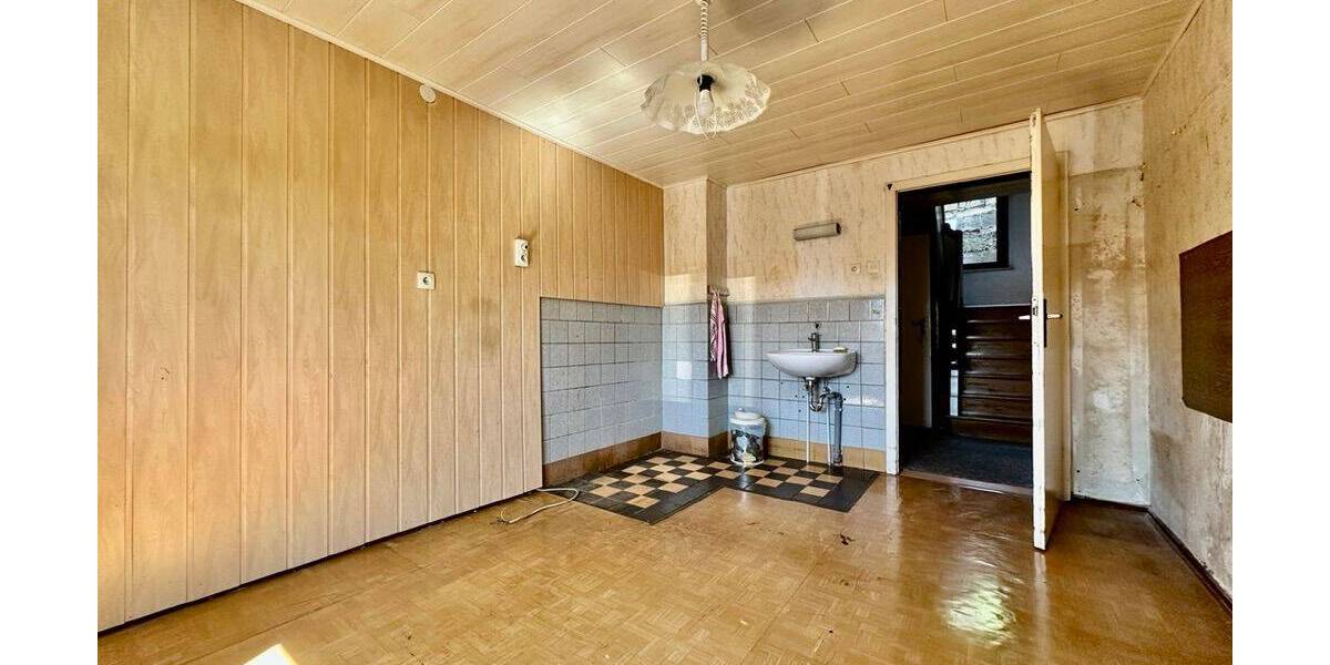 Einfamilienhaus Trusetal Trusetal - 7 Zimmer, 100 m&sup2;, 85.000&euro; | Angebot:25725591