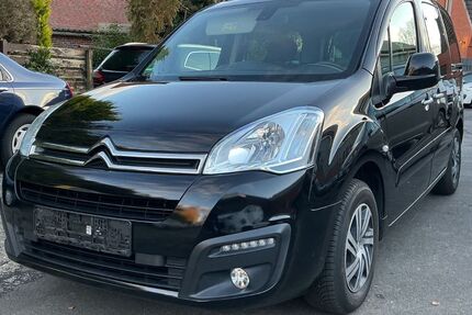 Citroen Berlingo 107.900 km 9.900 € Varel 26316
