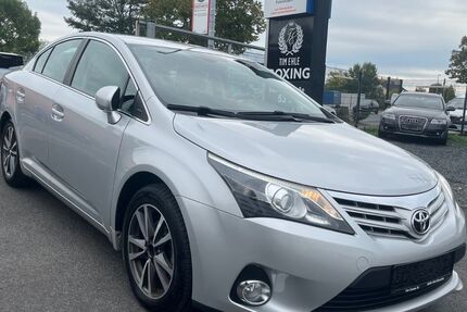 Toyota Avensis 175.000 km 7.700 € Wesseling - Köln 50389