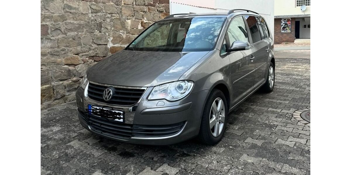 VW Touran 199.500 km 3.600 &euro; volkmarsen 34471
