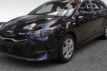 Kia ceed Sportswagon 18.333 km 21.480 &euro; Bremerhaven 27568
