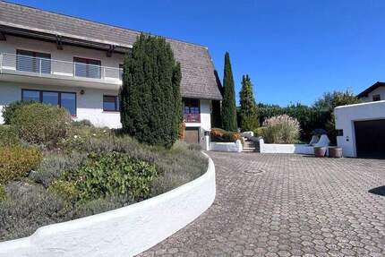 Gersfeld: Genug von Kompromissen? Hier ist Ihr Familien-Anwesen. Sofort bezugsfrei und provisionsfrei! 8 zimmer