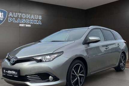 Toyota Auris 97.000 km 14.950 &euro; Winsen/Luhe 21423