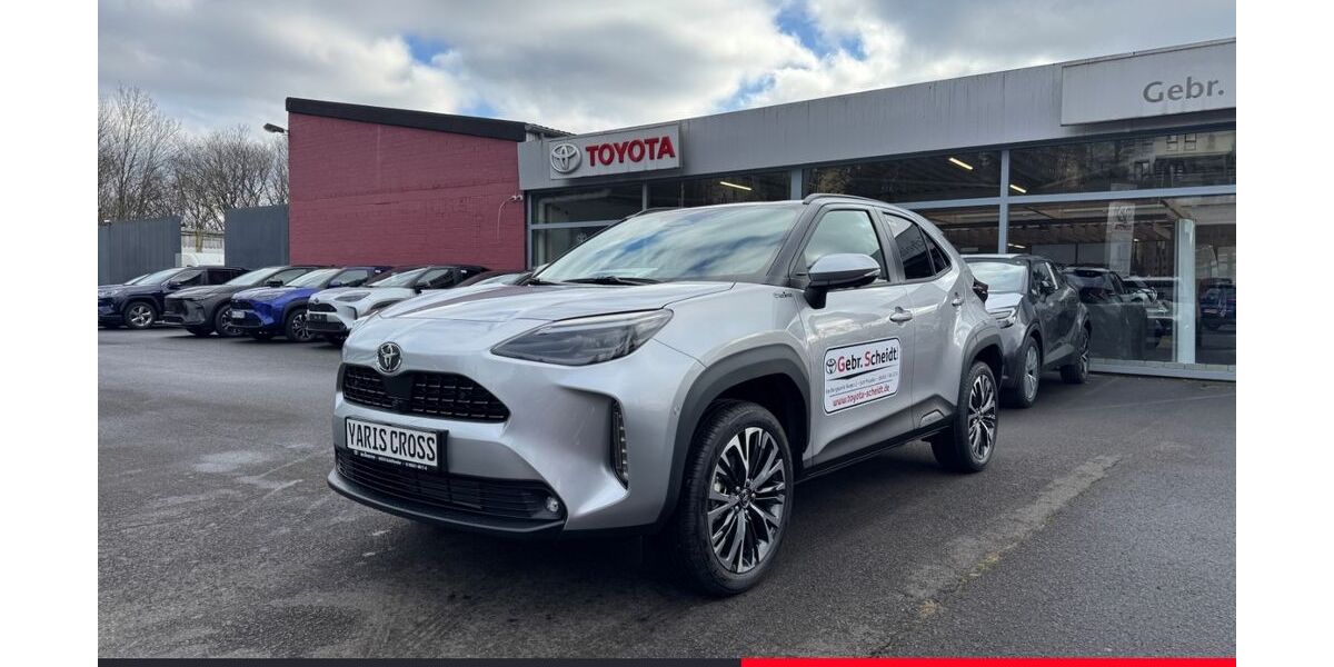 Toyota Yaris Cross 3.000 km 31.955 € Schiffweiler 66578