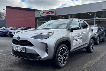 Toyota Yaris Cross 4.100 km 29.730 &euro; Schiffweiler 66578