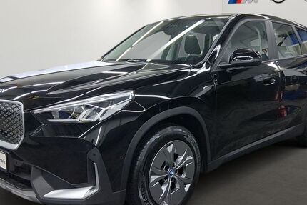 BMW iX1 10.248 km 34.980 &euro; München 81827