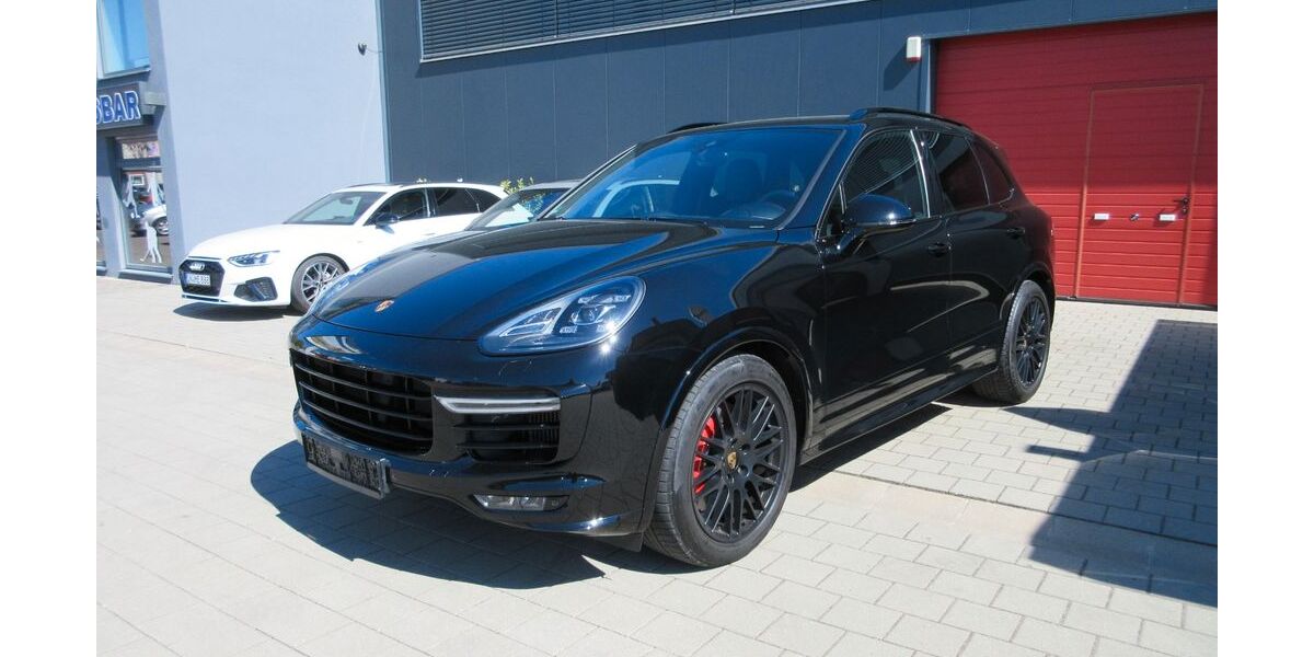 Porsche Cayenne 122.047 km 43.999 &euro; Ingolstadt 85053