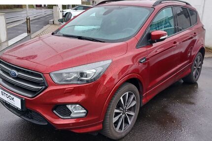 Ford Kuga 52.500 km 17.490 &euro; Wiesau 95676