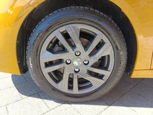 Peugeot 208 PureTech 100 1.2 |PDC|SHZ|LED| Active Pack 55.017 km 11.960 &euro; Höhenkirchen-Siegertsbrun 85635