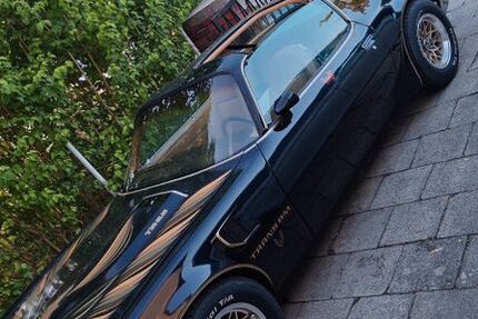 Pontiac Trans Am 130.963 km 39.900 &euro; München 81379