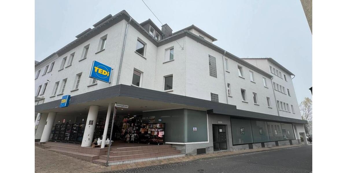 Ladenlokal in zentraler Lage – Bistro, Café, Imbiss o. Praxis zimmer