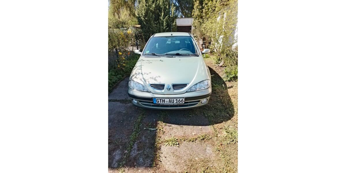 Renault Megane 174.999 km 1.800 &euro; Gotha 99867
