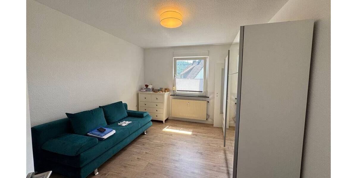 Mehrfamilienhaus, Wohnhaus Kirchhundem Würdinghausen - 6 Zimmer, 139 m&sup2;, 179.000&euro; | Angebot:25682637