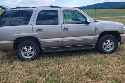 Chevrolet Tahoe 205.000 km 10.500 &euro; Durchhausen 78591