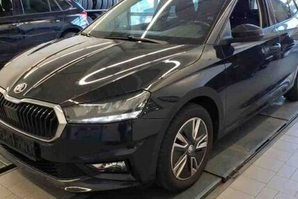Skoda Fabia 48.863 km 15.930 € Bamberg 96052