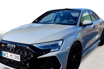 Audi RS3 4.500 km 72.860 &euro; Moers 47441