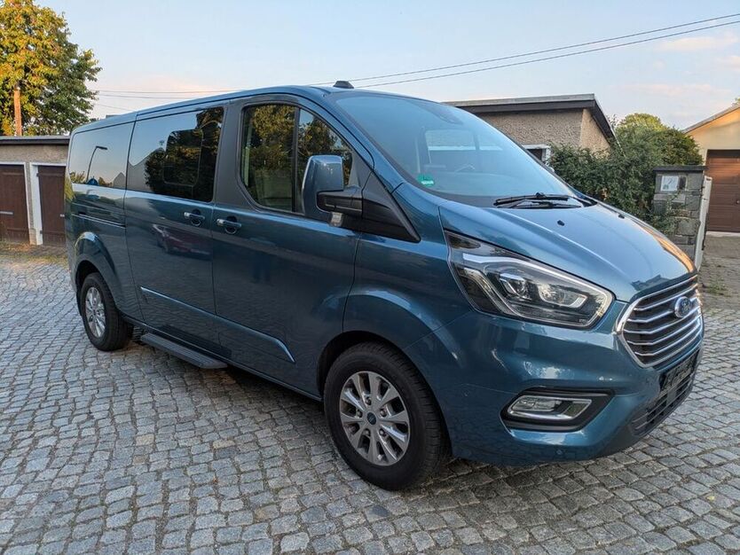 Tourneo Custom