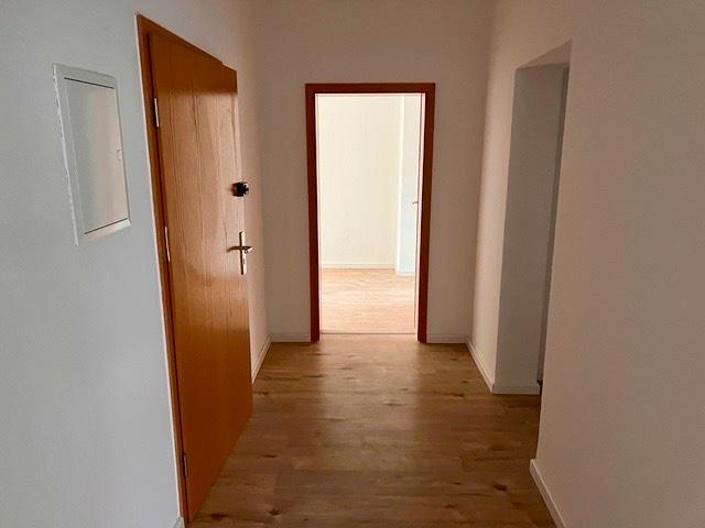 Etagenwohnung Plauen - 3 Zimmer, 75 m&sup2;, 100.000&euro; | Angebot:27083986