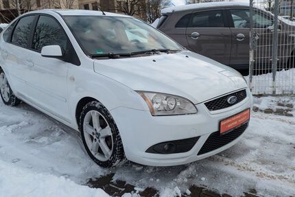 Ford Focus 144.157 km 2.949 &euro; Chemnitz 09120