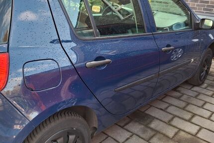 Renault Clio 20.000 km 4.500 &euro; Hamburg 22117