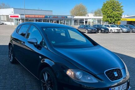 Seat Leon 159.000 km 6.199 &euro; Paderborn 33102