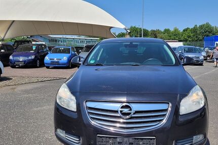 Opel Insignia 219.737 km 2.990 &euro; Vettelschoss 53560