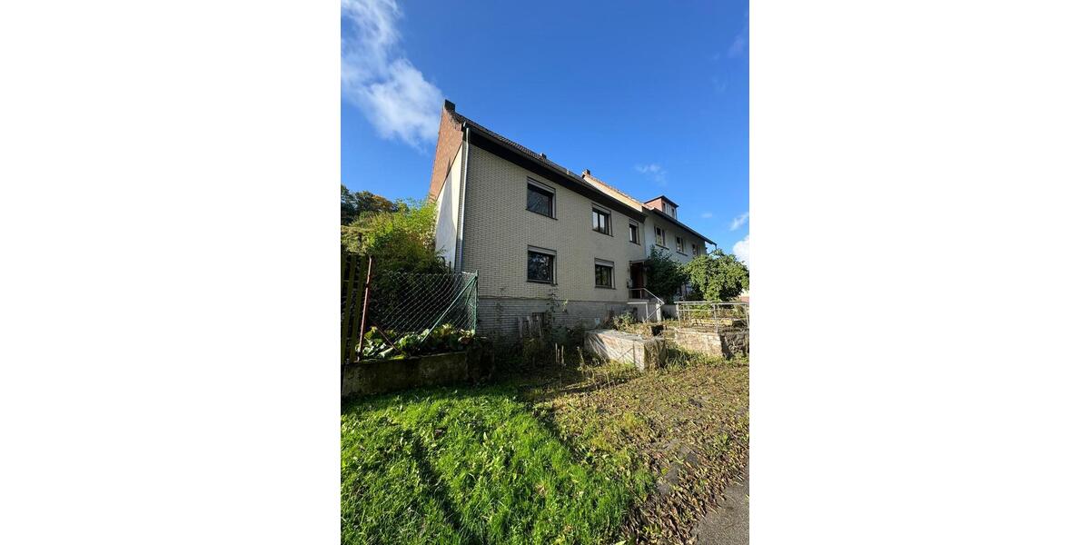 Doppelhaushälfte Warburg - 4 Zimmer, 200 m&sup2;, 98.000&euro; | Angebot:24252876