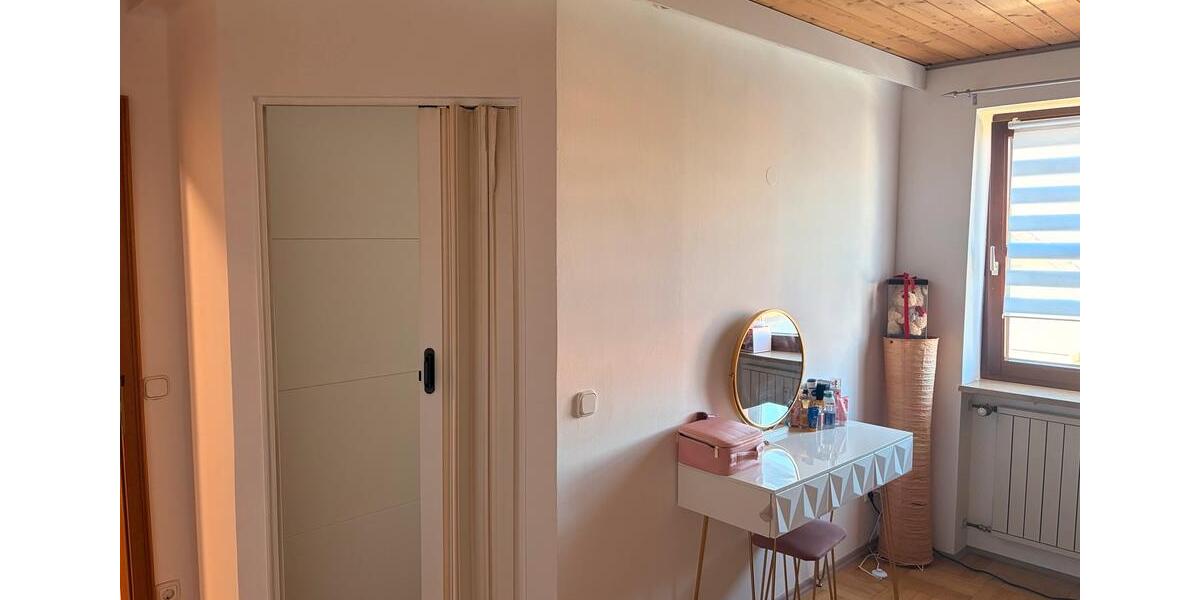 Mehrfamilienhaus, Wohnhaus Markt Erlbach - 8 Zimmer, 200 m&sup2;, 579.000&euro; | Angebot:26992725