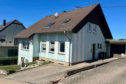 Haus Heusweiler - 5 Zimmer, 160 m&sup2;, 330.000&euro; | Angebot:25636891