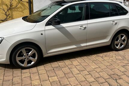 Skoda Rapid 140.463 km 6.400 &euro; Gotha 99867
