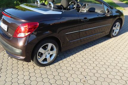 Peugeot 207 73.550 km 5.450 € Oldenburg 26133