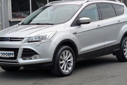 Ford Kuga 149.700 km 10.890 € Naila 95119