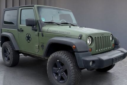 Jeep Wrangler 179.000 km 14.800 &euro; Dresden 01108