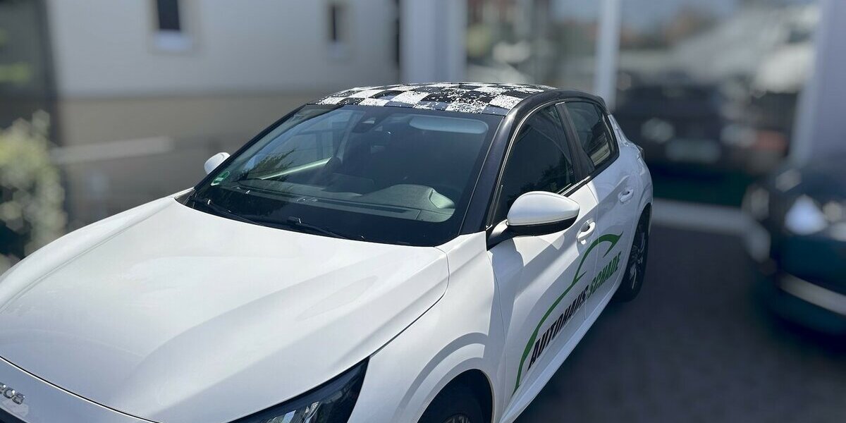 Peugeot 208 Active Pack 71.750 km 12.995 &euro; Meißen 01662