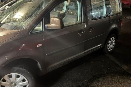 VW Caddy 196.000 km 3.200 € Montabaur 56410
