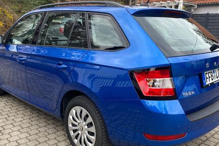 Skoda Fabia 47.000 km 12.900 &euro; Gröbenzell 82194